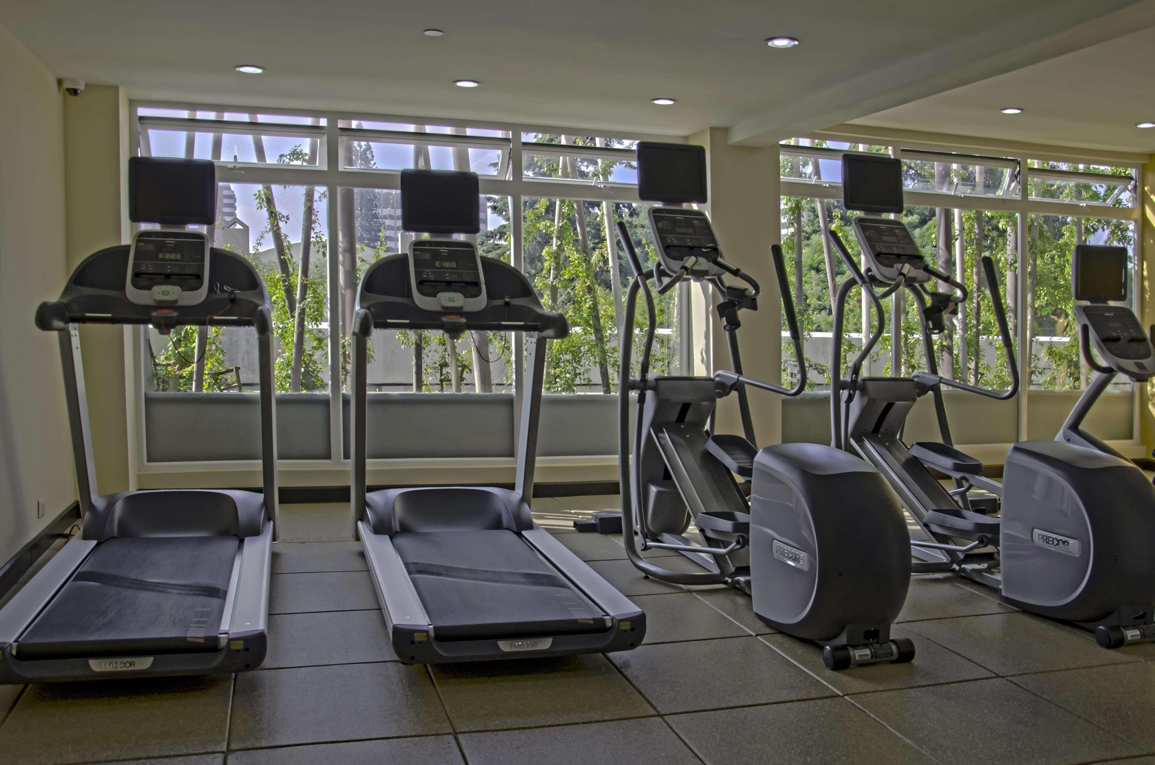 Hilton Garden Inn Guatemala City Exterior photo
